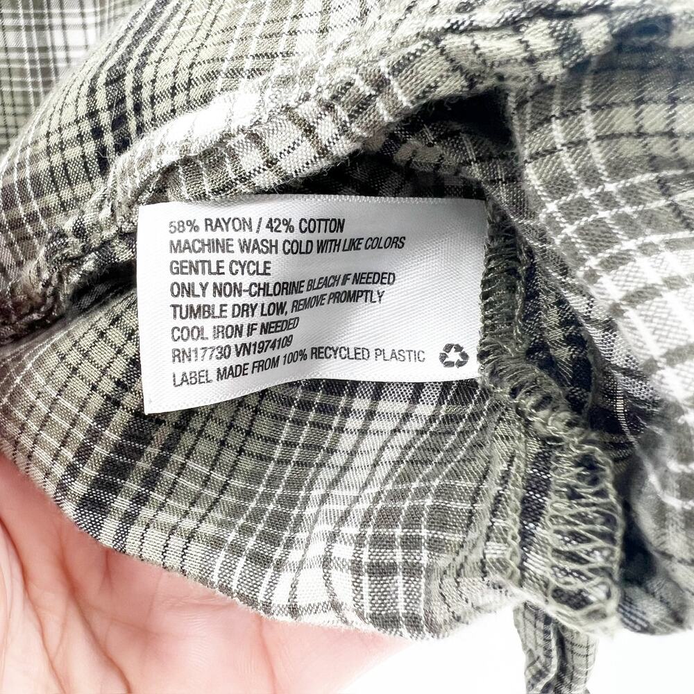 Universal Thread Button Down Blouse Womens Size M… - image 5